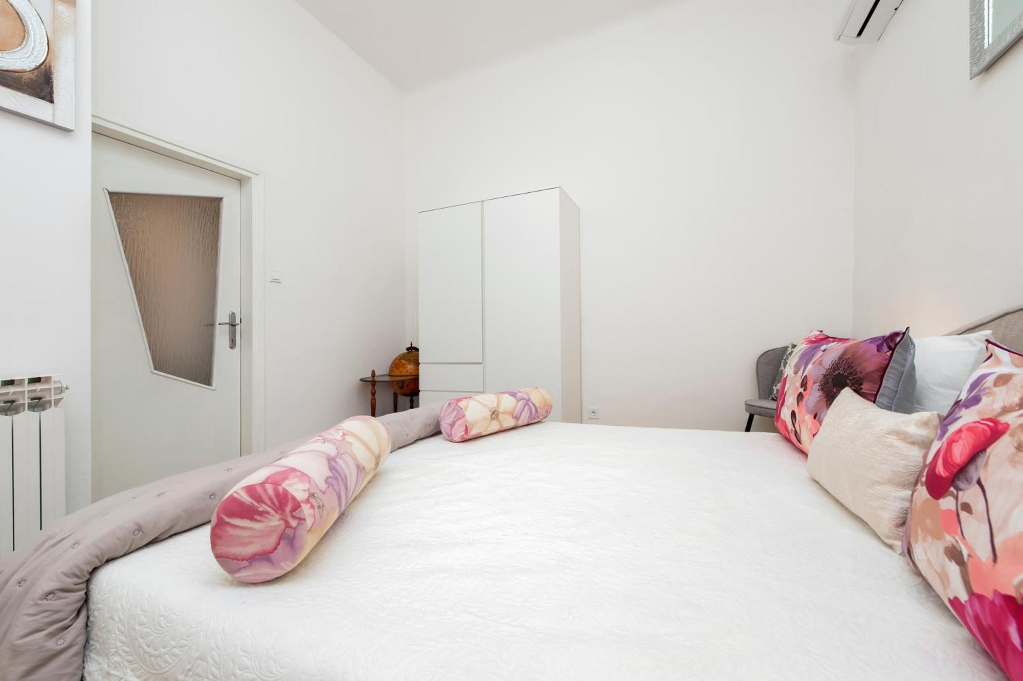 Apartment Rubi Rovinj Exteriör bild